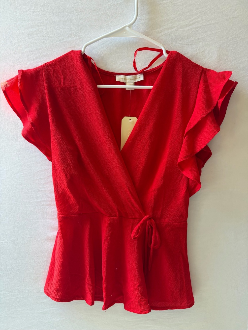 Monteau red top